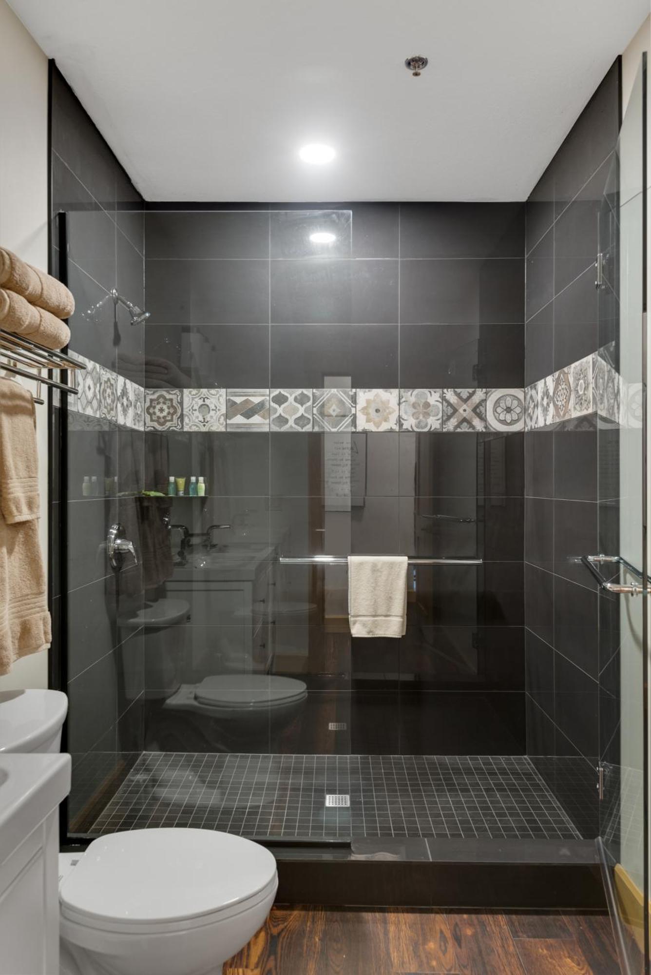 Magnolia Suite - Main Street Lodge In Berlin Exteriör bild